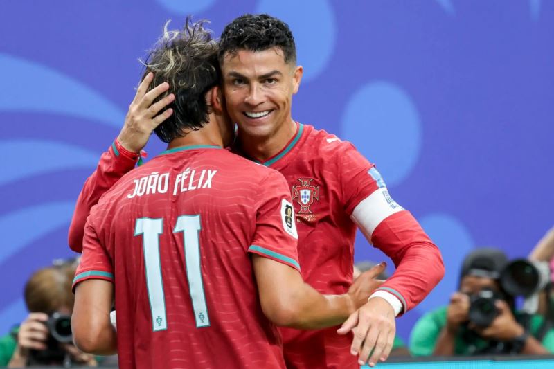 Soi thẻ phạt Colombia vs Bồ Đào Nha, 06h30 ngày 28/06 - Ảnh 1