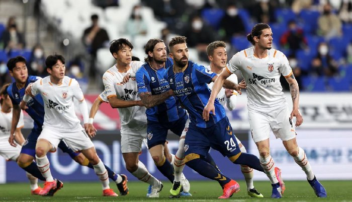  Nhận định Ulsan HD vs Jeju, 17h30 ngày 13/5: Kẻ cứng đầu