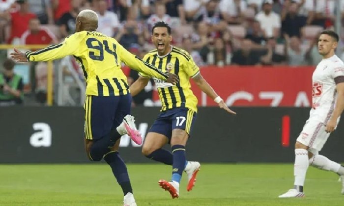  Nhận định Fenerbahce vs Sturm Graz 1h00 ngày 6/8: Chiến thắng sít sao