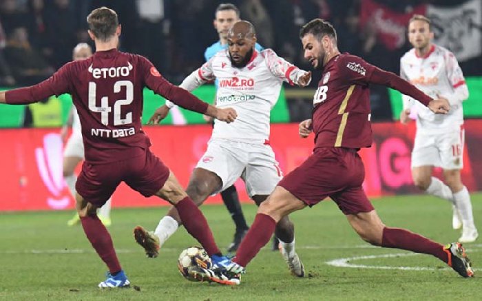  Nhận định Dinamo Bucuresti vs CFR Cluj 1h30 ngày 1/11: Chuyến đi khó khăn