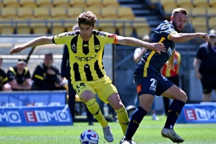  Nhận định Al-Kholood vs Al Hilal 00h30 ngày 01/01: Khách thắng cách biệt