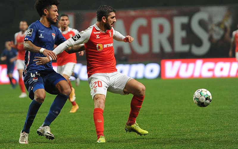 Nhận định, Soi kèo Lincoln Red Imps vs SC Braga 2h00 ngày 22/8: Không thể ngăn cản - Ảnh 1
