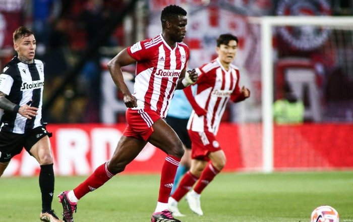 Nhật định phạt góc Olympiacos vs Leverkusen, 3h ngày 21/01