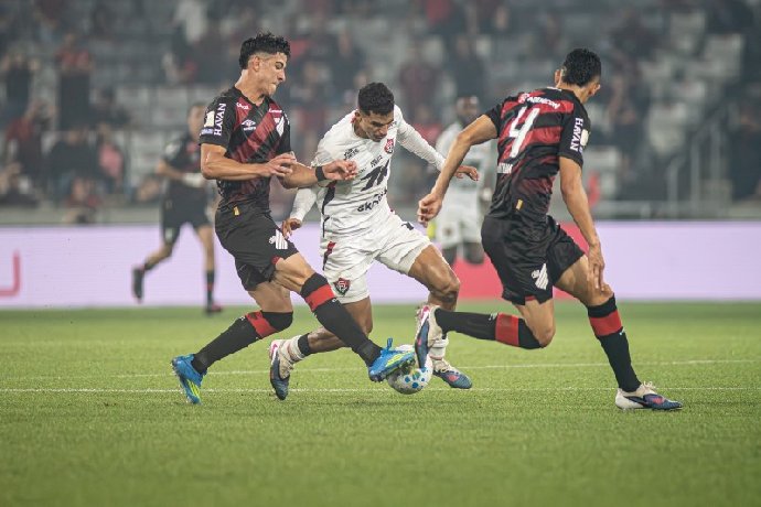  Nhận định Vitoria vs Atletico Paranaense 06h00 ngày 07/08: Khách lại thắng