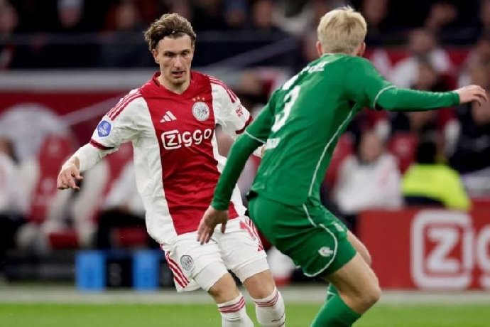  Nhật định phạt góc Ajax vs Groningen, 23h45 ngày 21/05