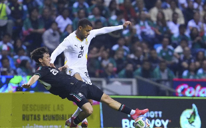  Soi thẻ phạt Mexico vs Nam Phi, 2h00 ngày 12/6