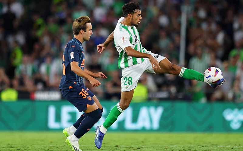 Nhận định Valencia vs Real Betis 0h30 ngày 10/11: Nối dài mạch thắng - Ảnh 1