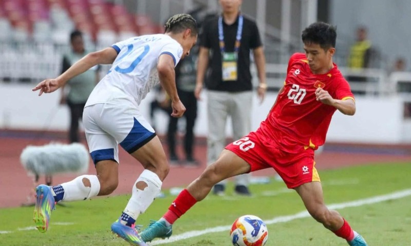 Nhật định phạt góc U23 Philippines vs U23 Việt Nam, 13h30 ngày 18/9 - Ảnh 1