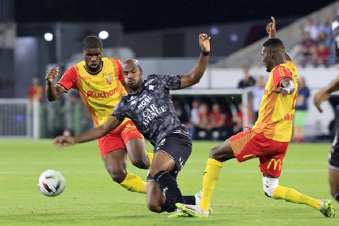  Nhận định Metz vs RC Lens, 1h00 ngày 30/10: Xứng đáng top 2