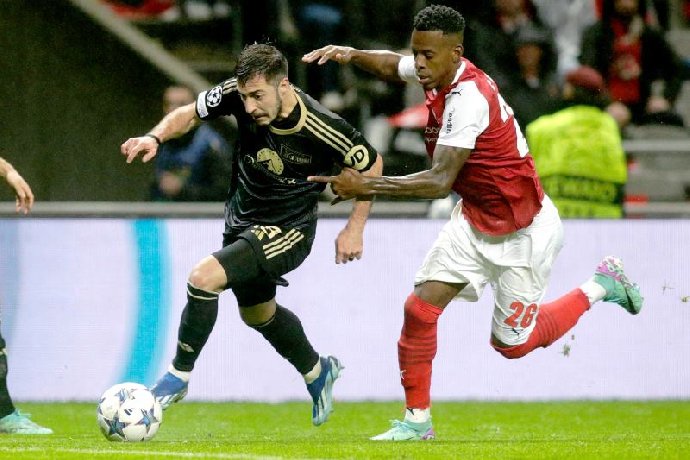  Nhận định Estrela Amadora vs Braga 01h00 ngày 04/01: Khách lấn chủ