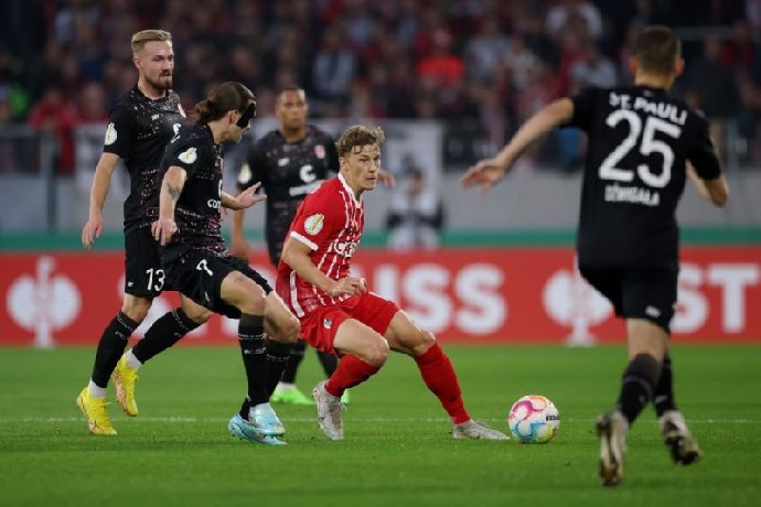  Nhận định Freiburg vs St. Pauli 21h30 ngày 09/11: Bắt nạt đội khách