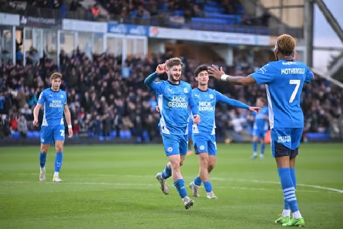  Nhận định Peterborough United vs Barnsley 01h30 ngày 16/9: Điểm tựa đối đầu