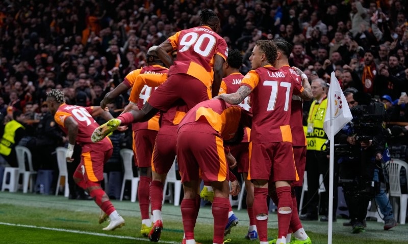 Nhật định phạt góc Galatasaray vs Corum, 1h30 ngày 15/8 - Ảnh 1