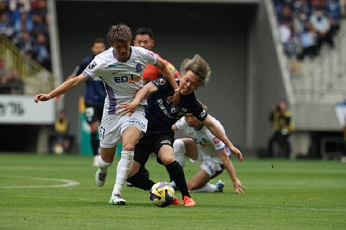  Nhận định Sanfrecce Hiroshima vs Gamba Osaka, 13h00 ngày 14/3: Khó cho cửa trên