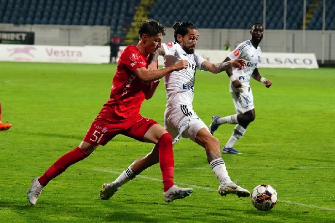  Nhận định Botosani vs Miercurea Ciuc 22h30 ngày 24/8: Tìm lại nụ cười