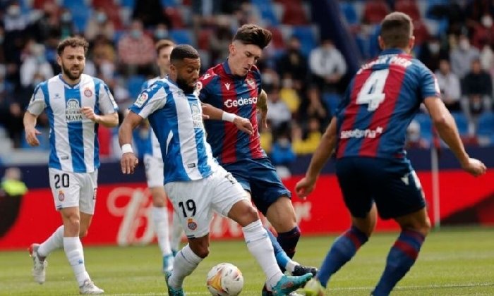 Nhật định phạt góc Espanyol vs Levante, 0h00 ngày 17/8