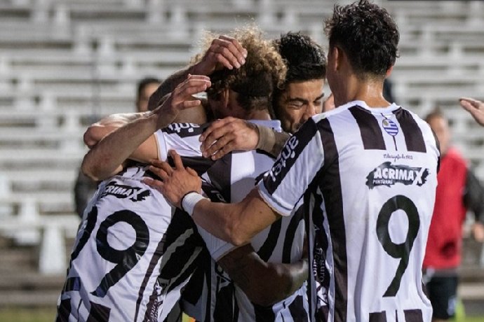  Nhận định Maldonado vs Racing Montevideo 05h00 ngày 11/08: Tử huyệt sân khách