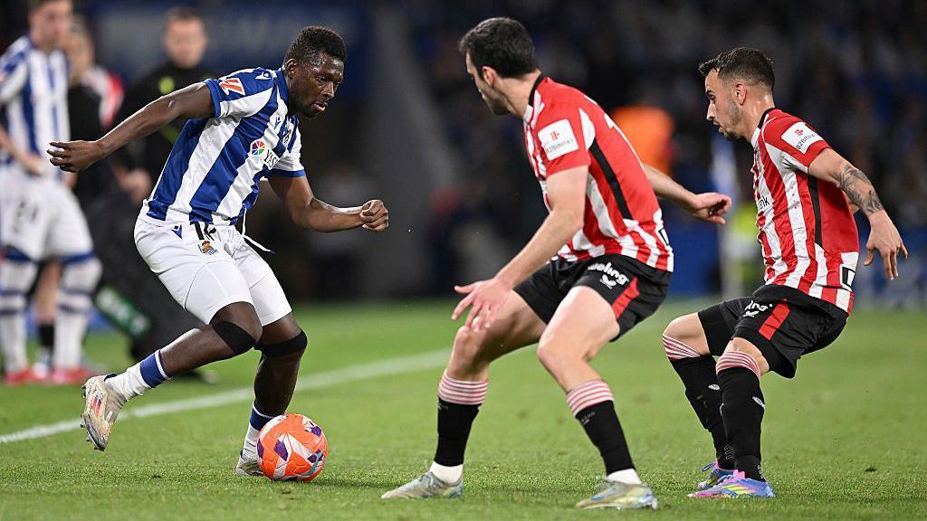 Nhận định Athletic Bilbao vs Real Sociedad 3h ngày 2/2: Bất phân thắng bại - Ảnh 4