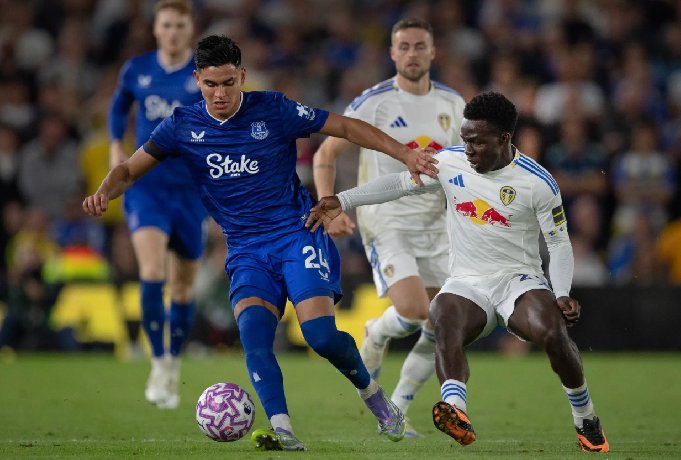  Nhật định phạt góc Everton vs Leeds, 3h ngày 27/01