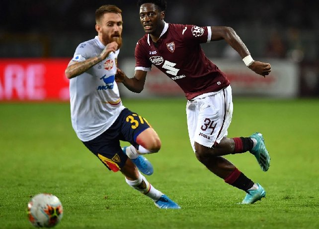  Nhật định phạt góc Torino vs Lecce, 18h30 ngày 01/02