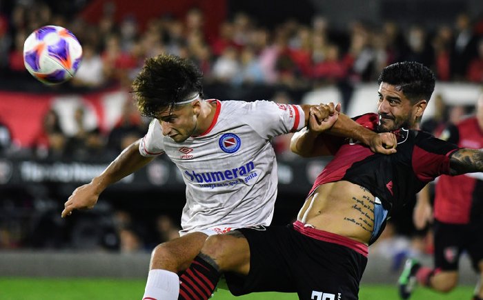  Nhận định Argentinos Juniors vs Newell's Old Boys 7h15 ngày 18/10: Không có bất ngờ