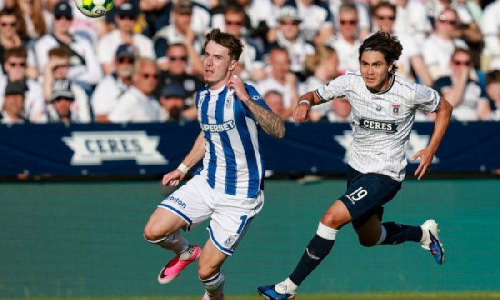  Nhật định phạt góc Lech Poznan vs Aarhus, 0h00 ngày 30/7