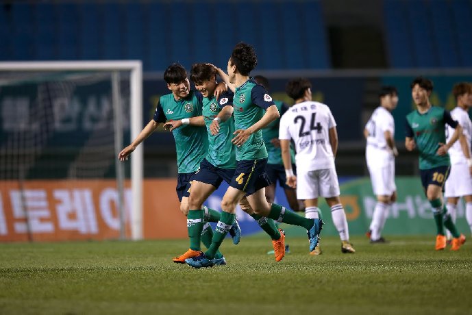  Nhận định Ansan Greeners vs Seoul E-Land 17h00 ngày 13/7: Phong độ ngang ngửa
