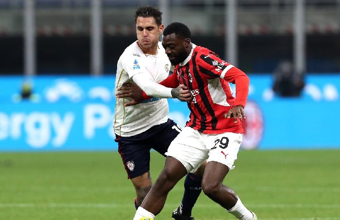  Nhật định phạt góc Cagliari vs AC Milan, 2h45 ngày 03/01