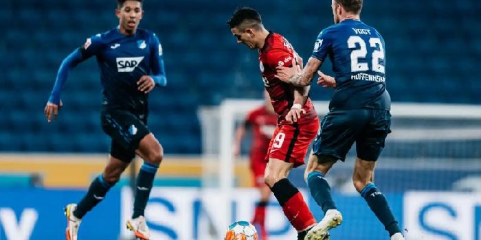 Nhận định Eintracht Frankfurt vs Hoffenheim 21h30 ngày 24/1: Phong độ trái ngược