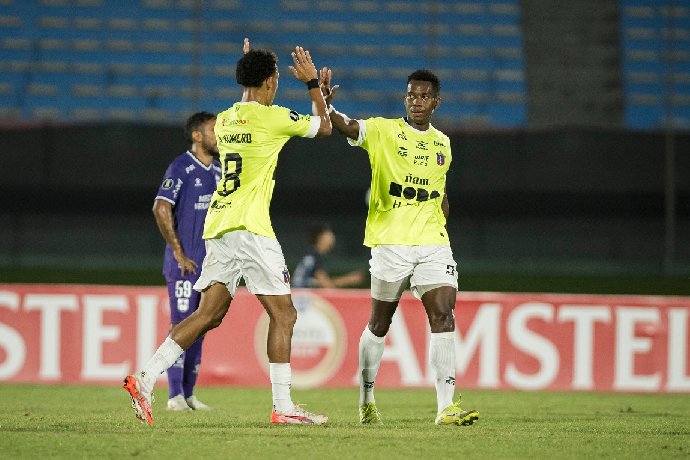  Nhận định Defensor Sporting vs Albion FC, 02h00 ngày 30/3: Tin vào khách