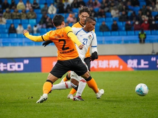  Nhận định Wuhan Three Towns vs Qingdao Hainiu, 18h00 ngày 6/5: Khó cho cửa trên