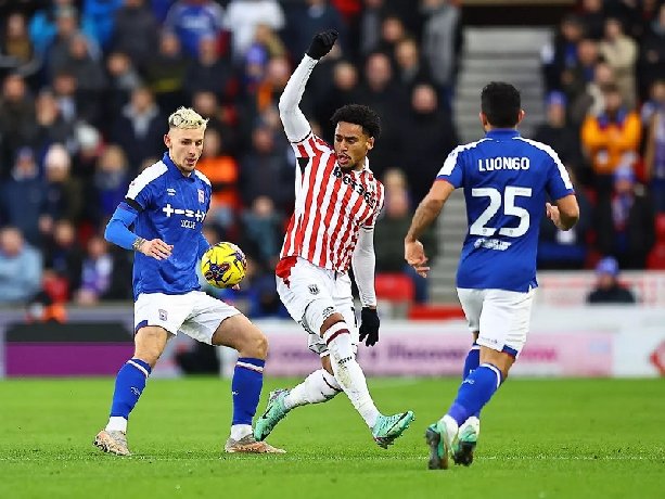  Nhận định Ipswich vs Stoke City 2h45 ngày 11/12: Khách run rẩy