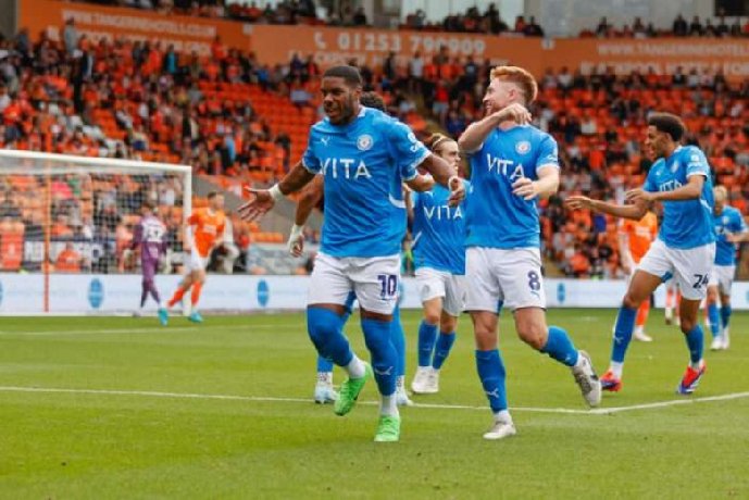  Nhận định Blackpool vs Stockport County, 2h45 ngày 28/1: Ở lại cuộc đua