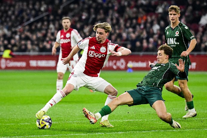  Nhật định phạt góc Ajax vs Benfica, 0h45 ngày 26/11