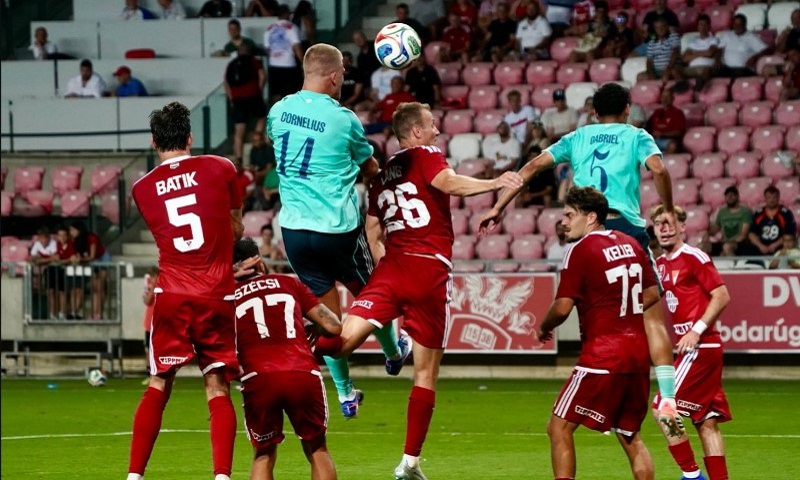 Nhật định phạt góc Copenhagen vs Debreceni, 23h00 ngày 12/8 - Ảnh 1
