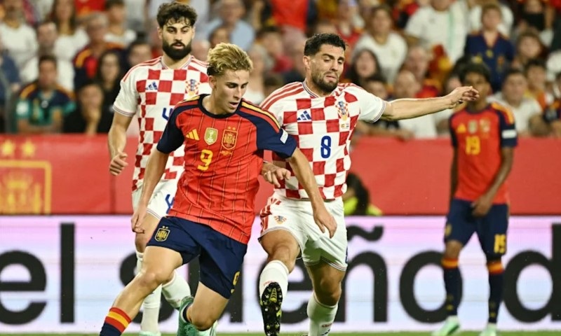 Nhật định phạt góc Croatia vs Tây Ban Nha, 01h45 ngày 7/10 - Ảnh 1