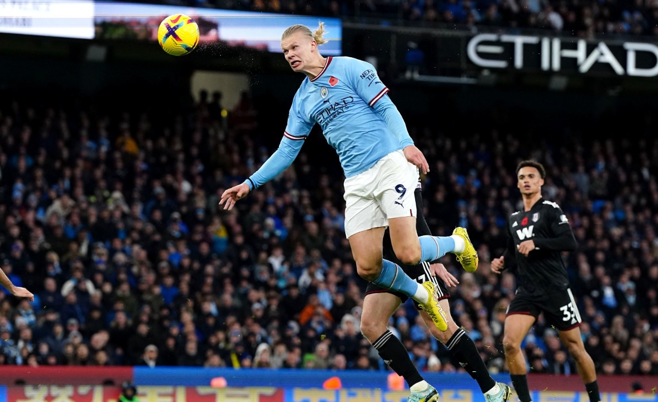 Nhật định phạt góc Fulham vs Man City, 2h30 ngày 03/12 - Ảnh 9