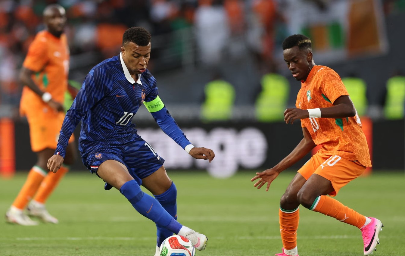 Nhật định phạt góc Pháp vs Senegal, 2h00 ngày 17/6 - Ảnh 1
