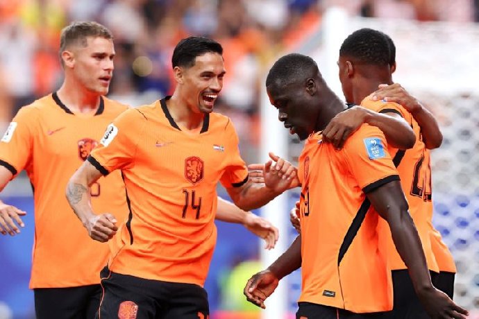  Soi thẻ phạt Tunisia vs Hà Lan, 05h00 ngày 26/06