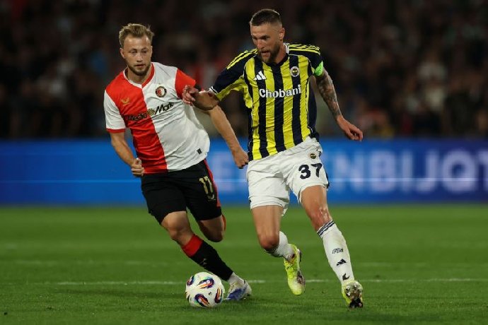  Nhận định Fenerbahce vs Feyenoord 00h00 ngày 13/08: Cầm chân chủ nhà