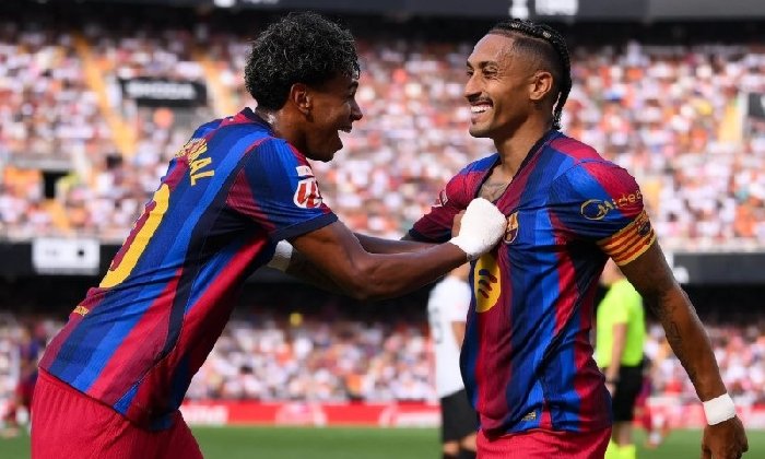  Nhật định phạt góc Barcelona vs Feyenoord, 23h45 ngày 9/9