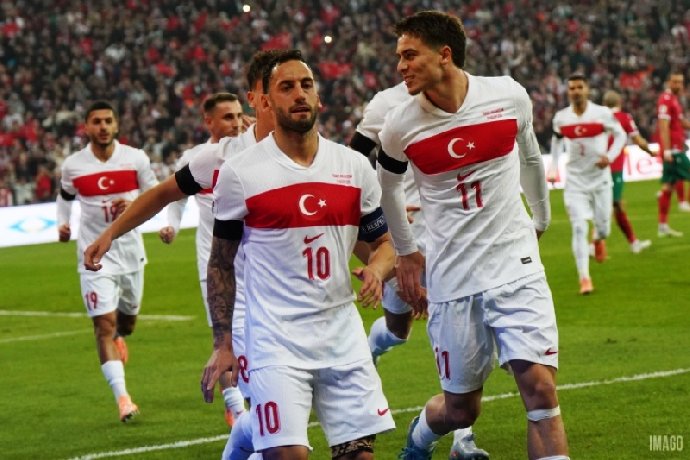  Nhật định phạt góc Thổ Nhĩ Kỳ vs Romania, 00h00 ngày 27/03