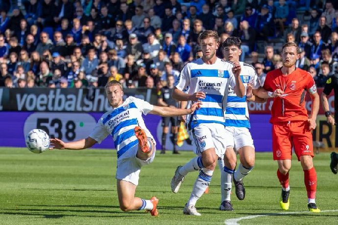  Nhận định PEC Zwolle vs Heerenveen 02h00 ngày 29/11: Chủ nhà có điểm