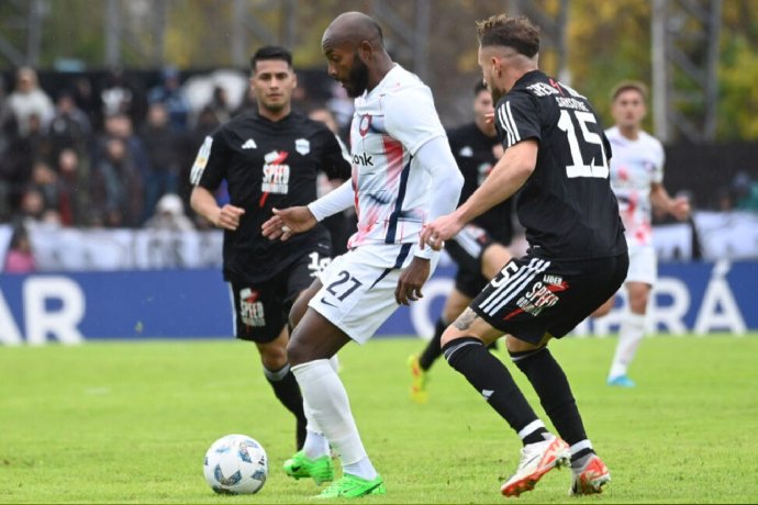  Nhận định Deportivo Riestra vs San Lorenzo de Almagro, 05h00 ngày 26/3: Màn ra mắt thuận lợi?