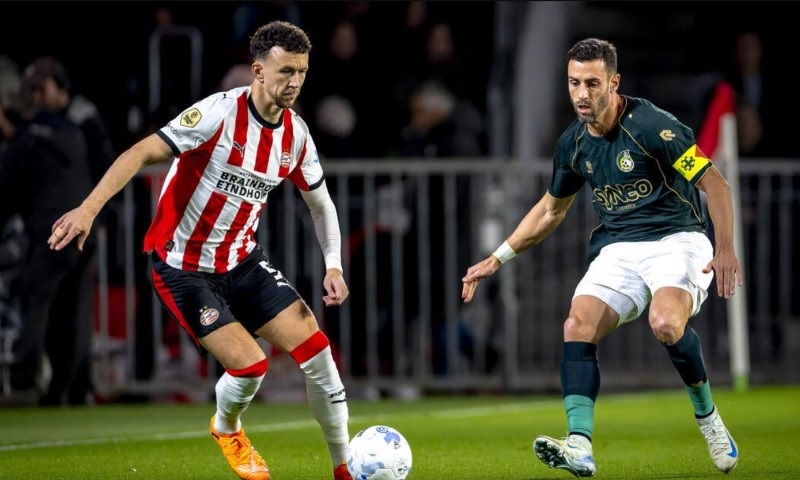Nhật định phạt góc PSV Eindhoven vs Fortuna Sittard, 1h00 ngày 9/8 - Ảnh 1