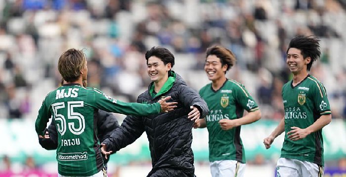  Nhận định Tokyo Verdy vs Yokohama F. Marinos 12h00 ngày 24/5: Điểm tựa sân nhà