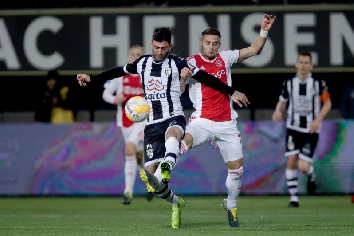  Nhận định AFC Ajax vs Heracles Almelo, 21h45 ngày 24/8: Ngày buồn nối tiếp