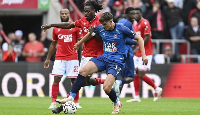  Nhận định La Louviere vs Dender EH 2h45 ngày 6/12: Bất phân thắng bại