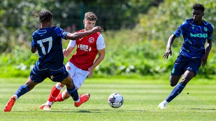  Nhận định U21 Watford vs U21 Fleetwood Town 20h00 ngày 11/8: Kẻ tám lạng người nửa cân