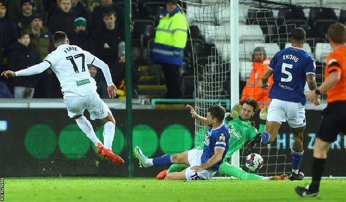  Nhận định Swansea vs Portsmouth 2h45 ngày 10/12: Khách có điểm